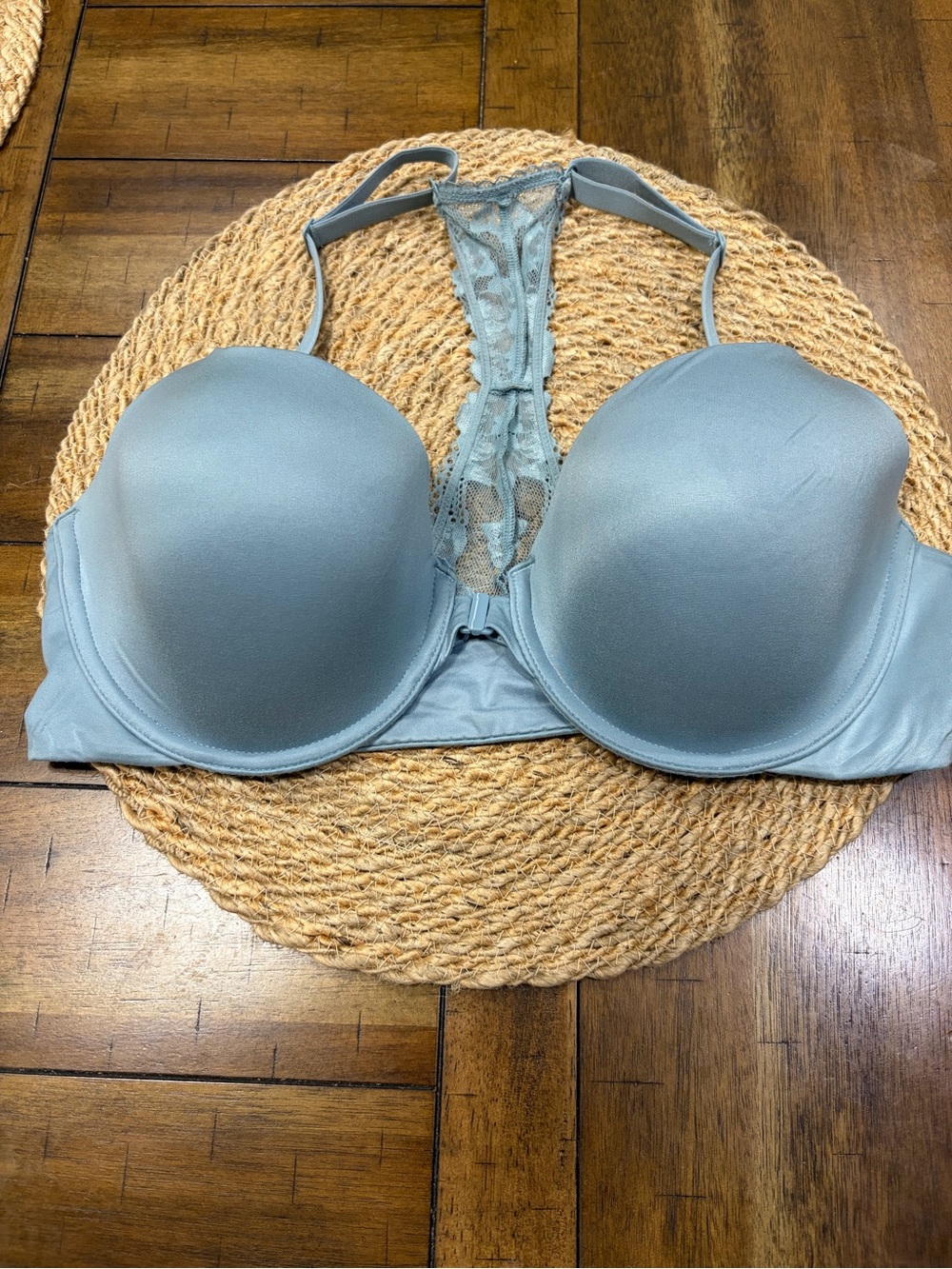 Victoria's Secret Light Sage Green Lace Racerback Push-Up Bra